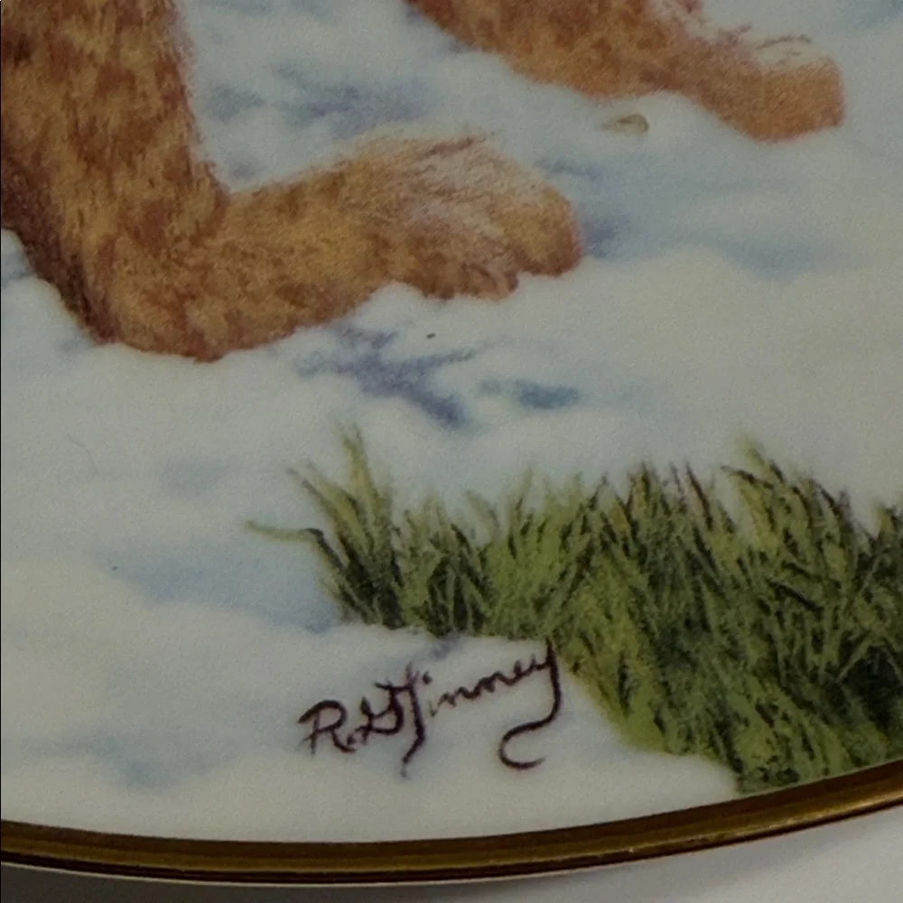 Vintage. FLEETWOOD Collection. Endangered Kingdom. FOREST SANCTUARY. Plate A2631
